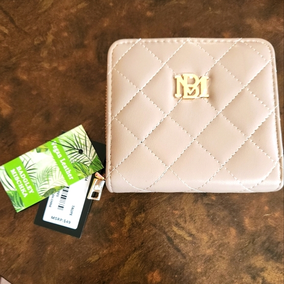 Badgley Mischka Handbags - Badgley Mischka Taupe Coin Purse, Vegan Leather NWT Full zip and snap